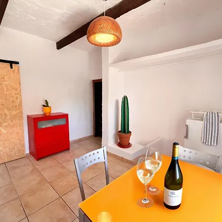 Apartment 2 Guests - Wifi - Eco - Near *